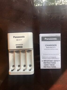 AA/AAA battery charger Model BQ-CC17